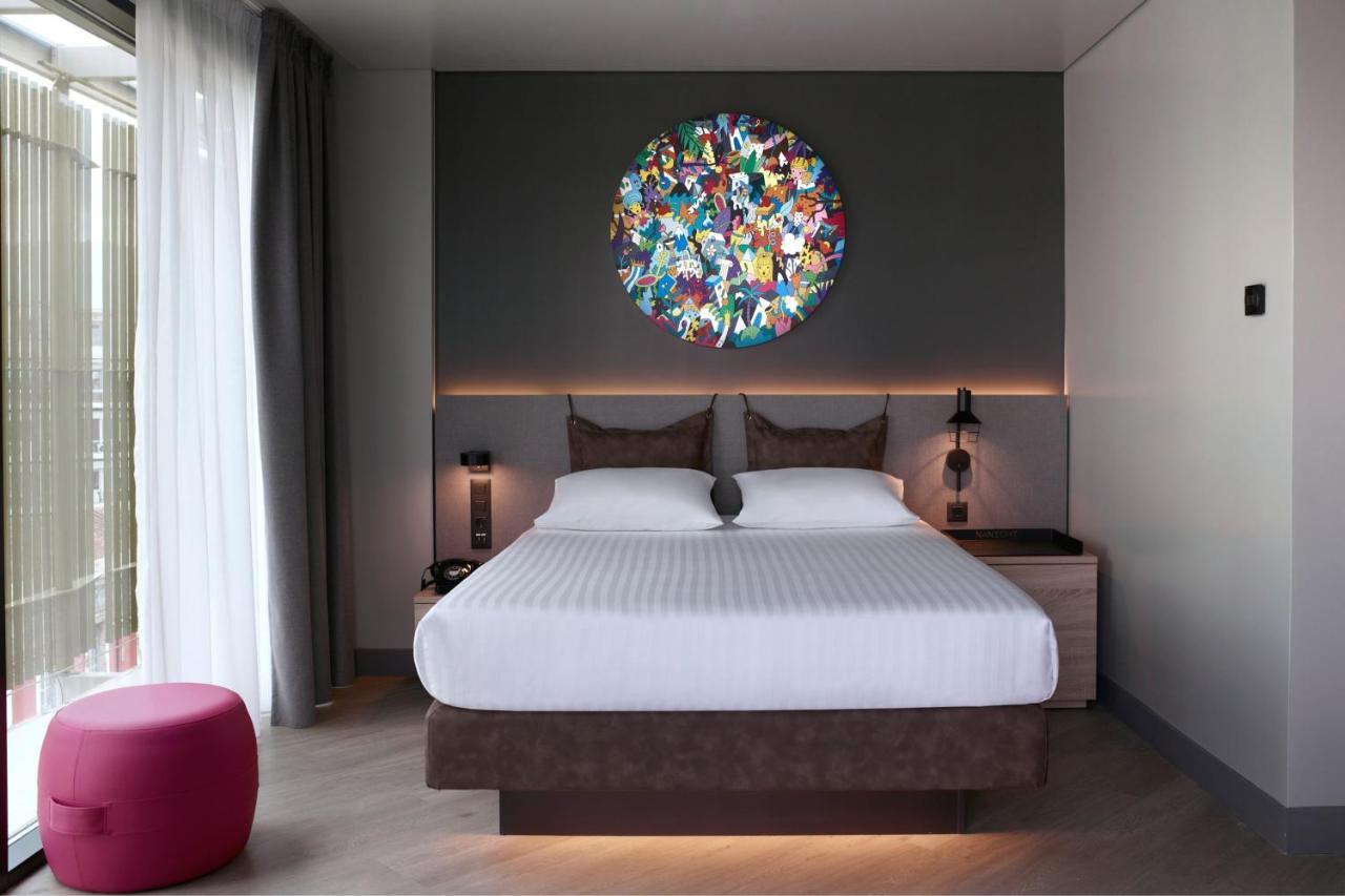 Moxy Athens City المظهر الخارجي الصورة