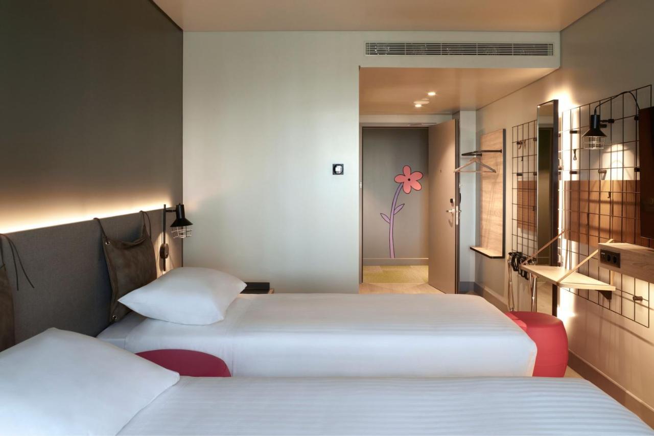 Moxy Athens City المظهر الخارجي الصورة