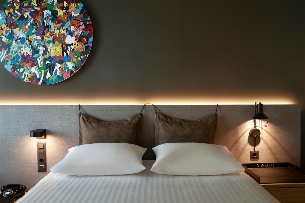 Moxy Athens City المظهر الخارجي الصورة