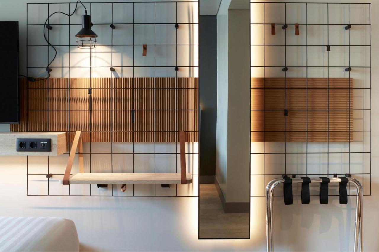 Moxy Athens City المظهر الخارجي الصورة