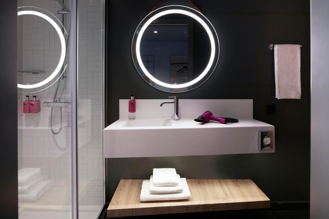 Moxy Athens City المظهر الخارجي الصورة