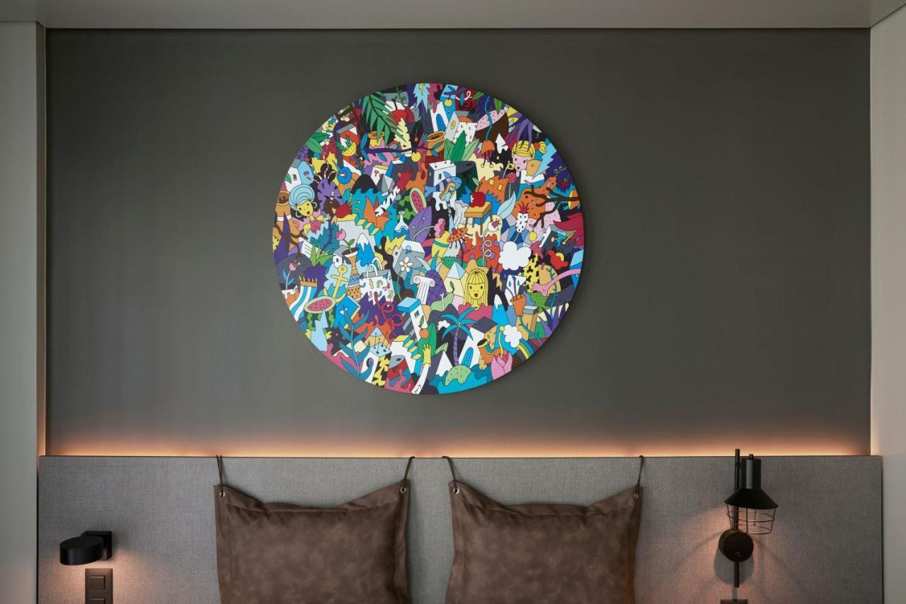 Moxy Athens City المظهر الخارجي الصورة