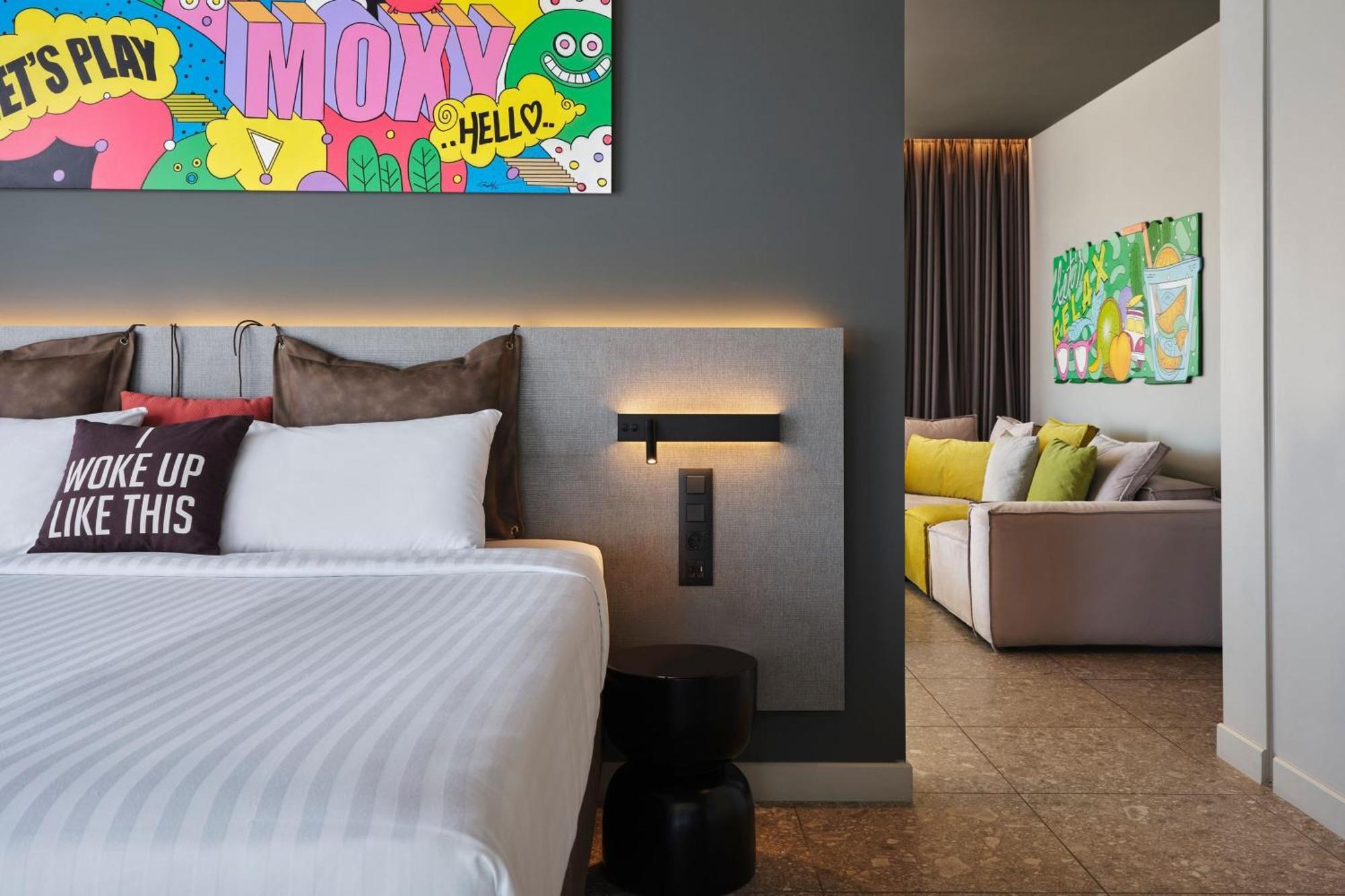 Moxy Athens City المظهر الخارجي الصورة